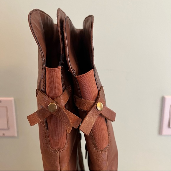 🌺HOST PICK🌺 Brown tall riding boots - size 6 - Picture 8 of 13